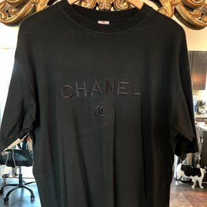 Chanel T-Shirt